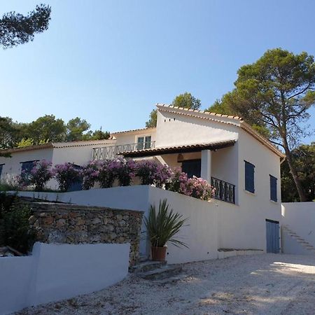 La Bastide Blanche Magnifique Villa 5 Etoiles 5 Chambres Et Piscine Privee Sur 6500 M Var Лорг Экстерьер фото