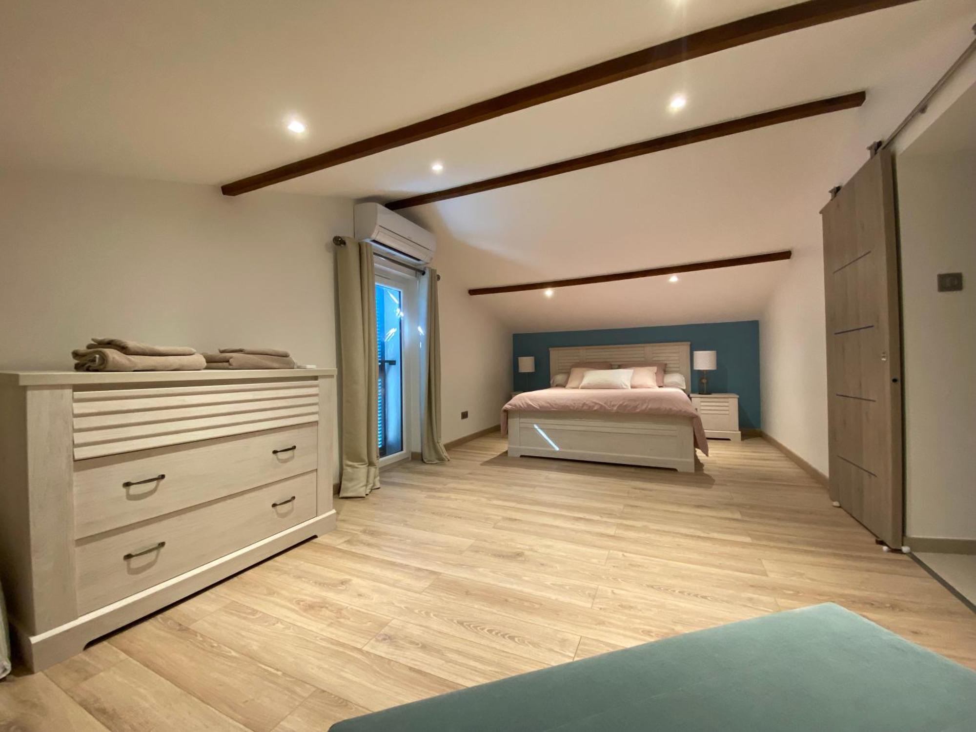 La Bastide Blanche Magnifique Villa 5 Etoiles 5 Chambres Et Piscine Privee Sur 6500 M Var Лорг Экстерьер фото